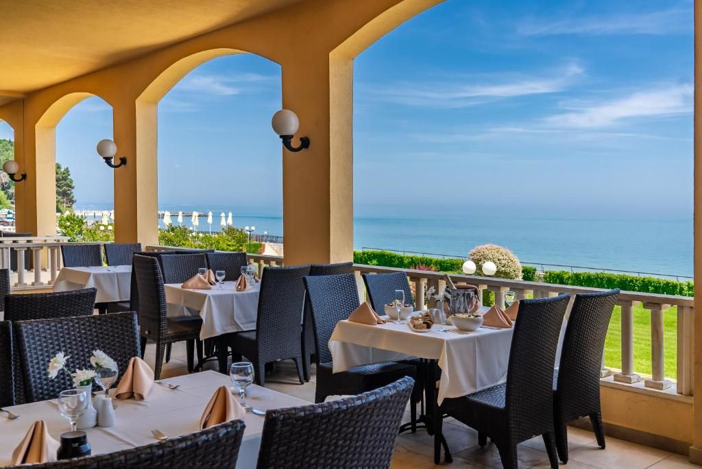 Riviera Beach фото 34
