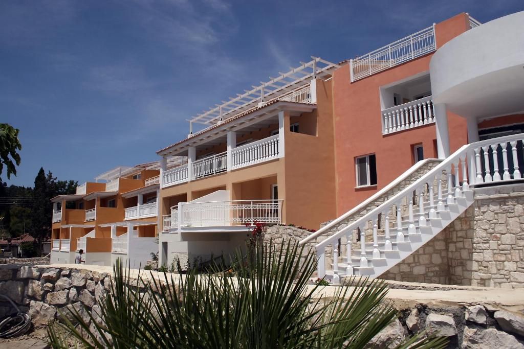 Belvedere Luxury Suites фото 12