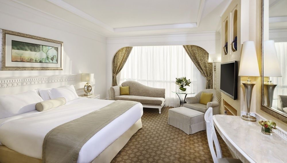 Al Habtoor Grand Resort, Autograph Collection фото 97