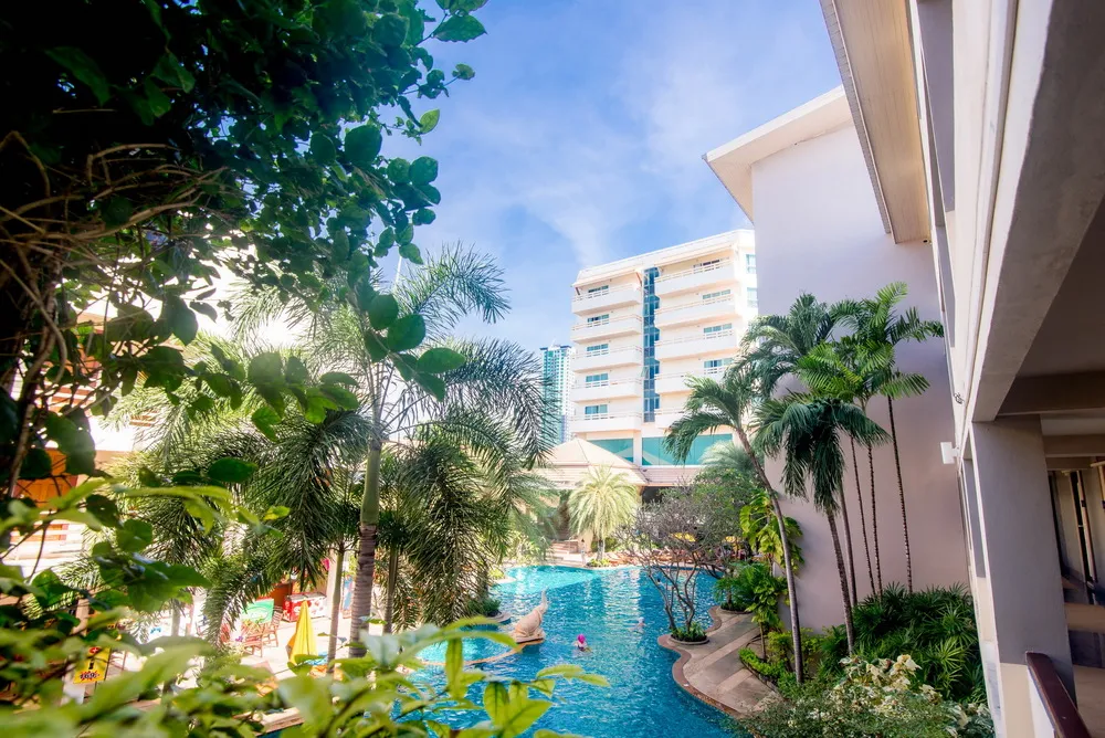 Sea Breeze Jomtien Resort фото 75
