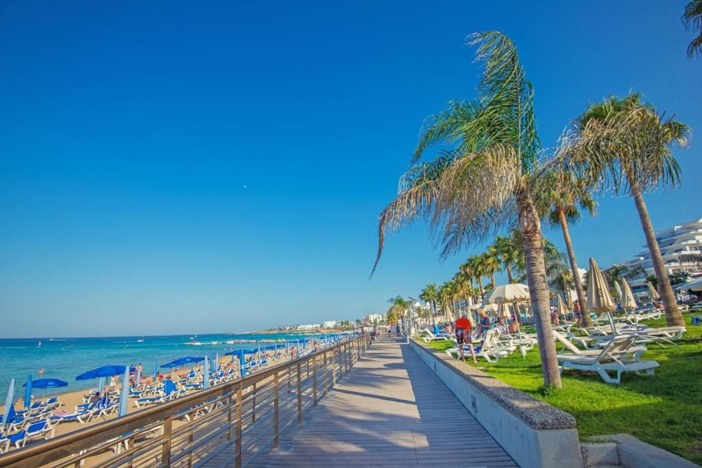 Odessa Beach Hotel фото 92