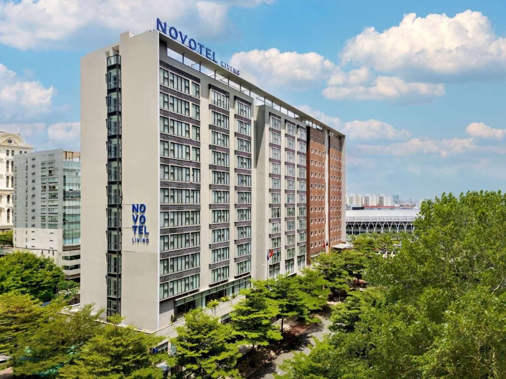 Novotel Living Saigon South фото 0