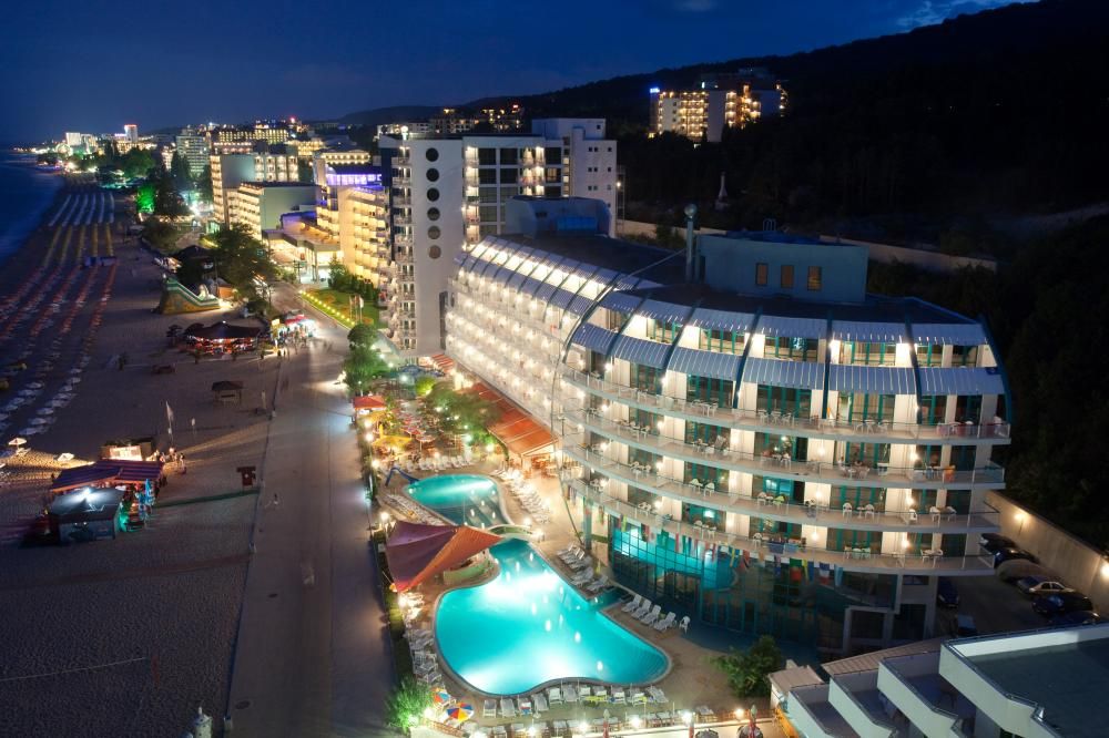 Berlin Golden Beach Hotel фото 3