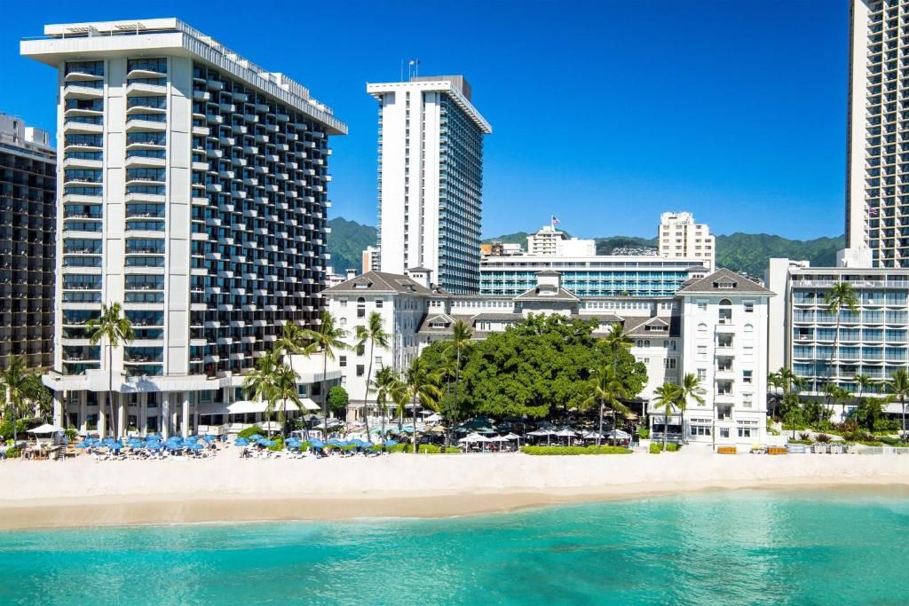 Moana Surfrider, A Westin Resort & Spa фото 0