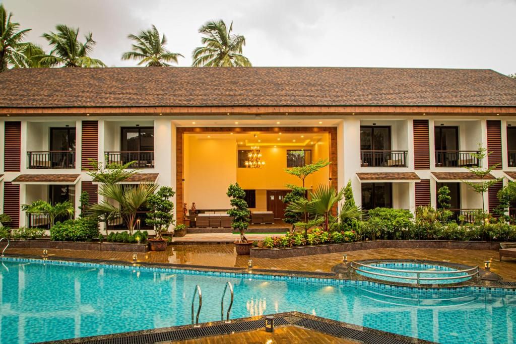 Sobit Sarovar Portico фото 8