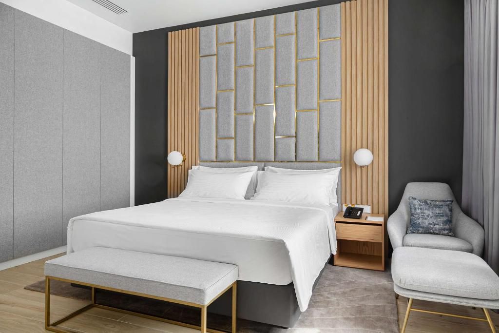 The Basilian Minsk, Curio Collection By Hilton фото 34