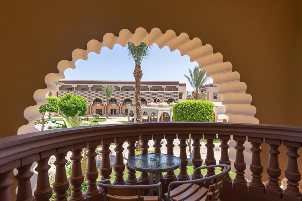 Sunrise Mamlouk Palace Resort фото 70