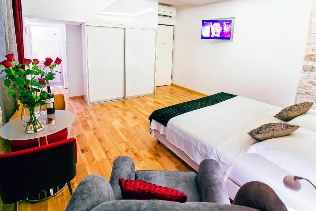 Get Split Luxury Apartment фото 6