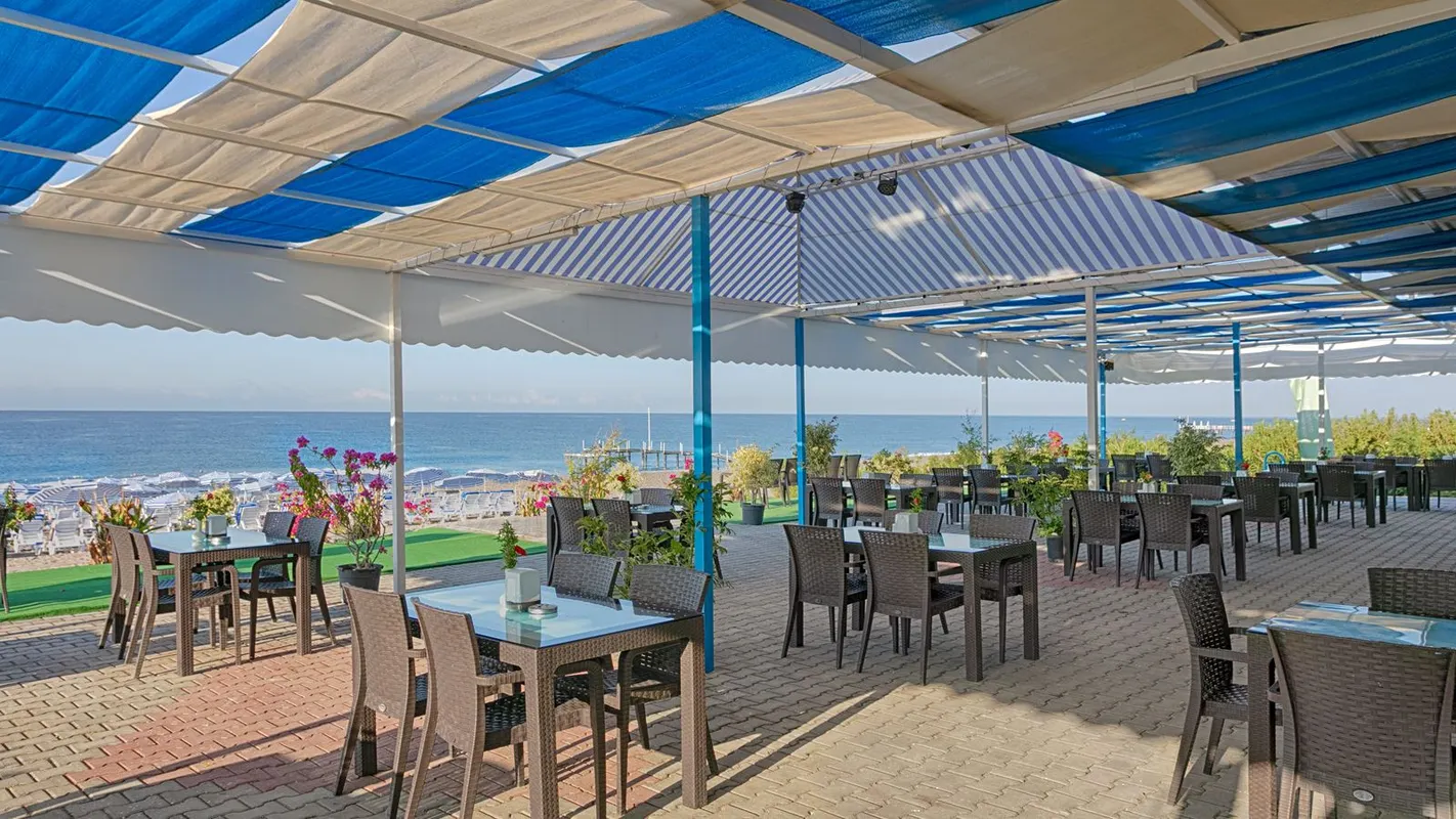 Marine Family Club Beach Hotel фото 18