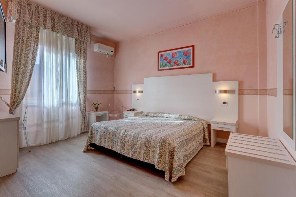 Hotel Massimo d'Azeglio фото 4