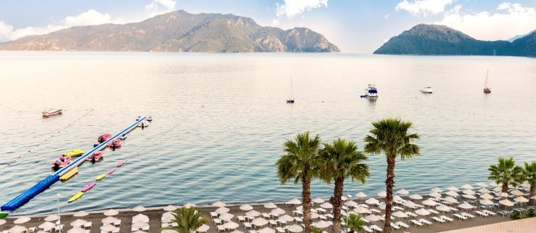 Горящий тур в Golden Rock Beach