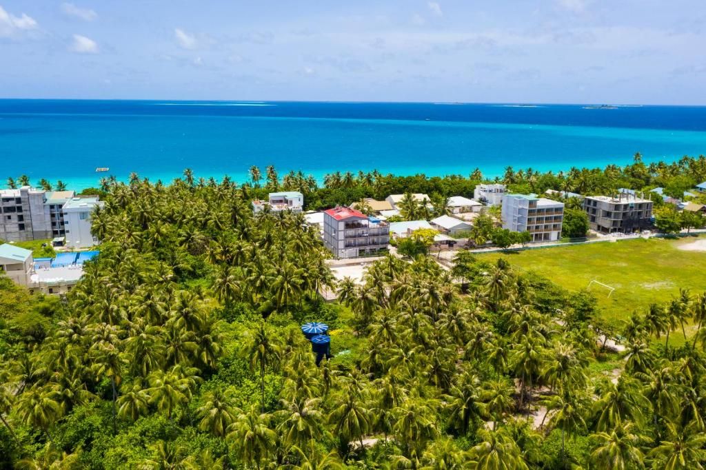 Grand Beach Dhigurah фото 17