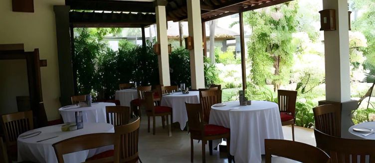 Фото отеля Parigata Duyung Villas