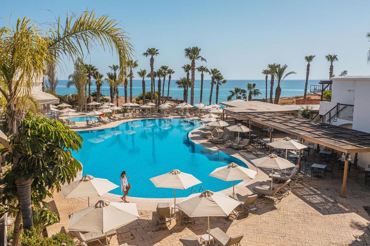 Louis Althea Beach Hotel фото 8