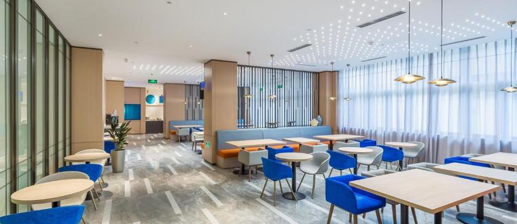 Фото отеля Holiday Inn Express Xi'An Ancient Town West