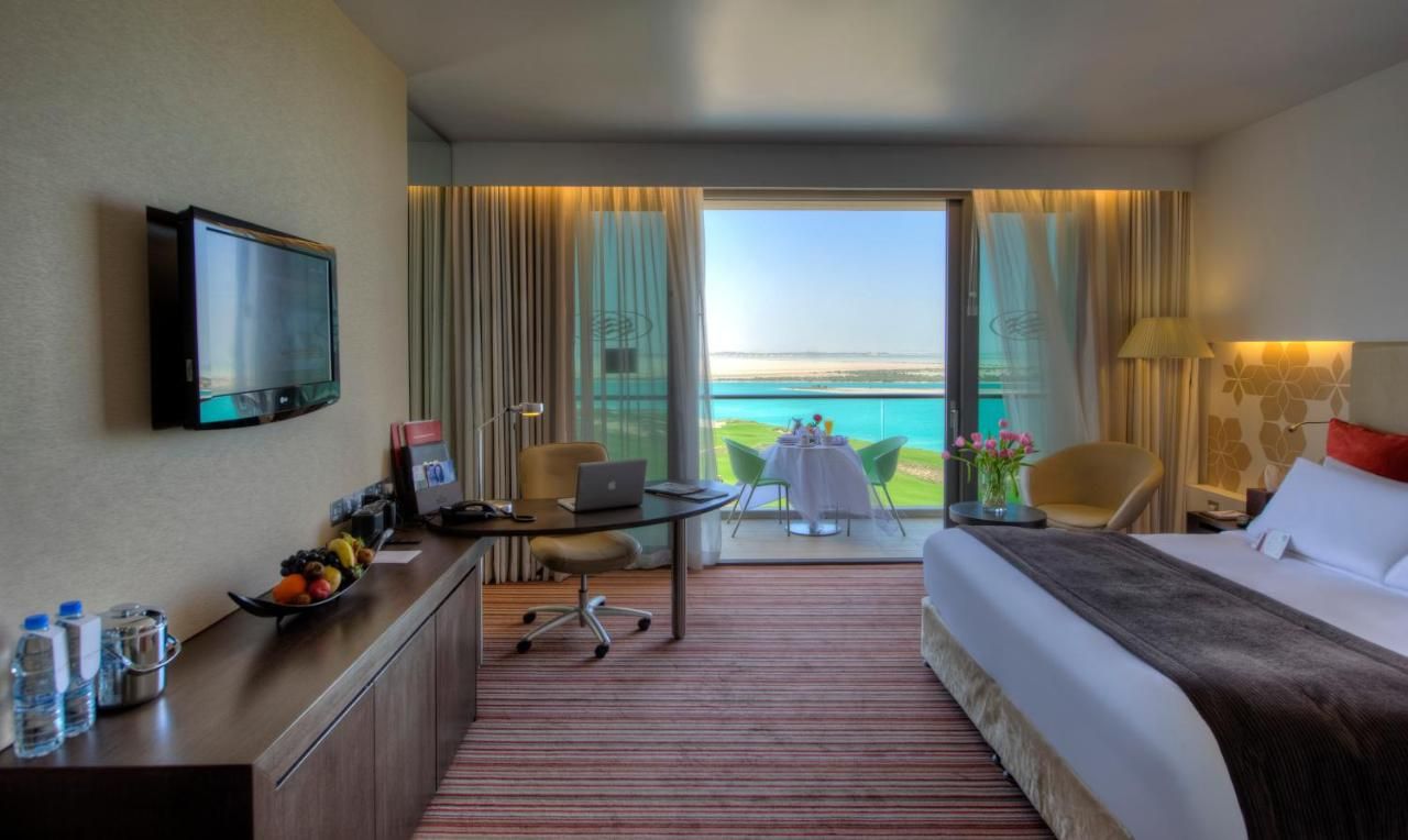 Crowne Plaza Abu Dhabi - Yas Island фото 7