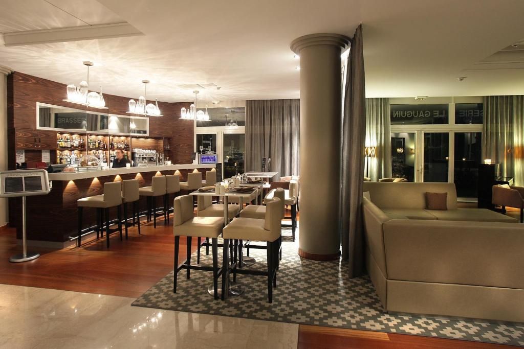 AC Hotel by Marriott Ambassadeur Antibes - Juan Les Pins фото 14
