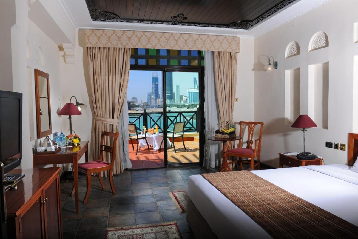 Novotel Bahrain Al Dana Resort фото 46