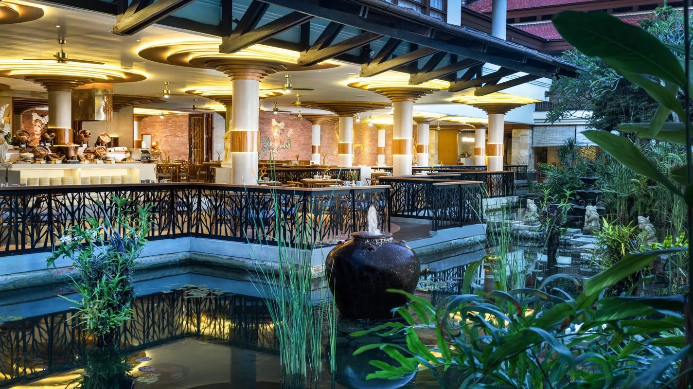 Nusa Dua Beach Hotel & Spa фото 64