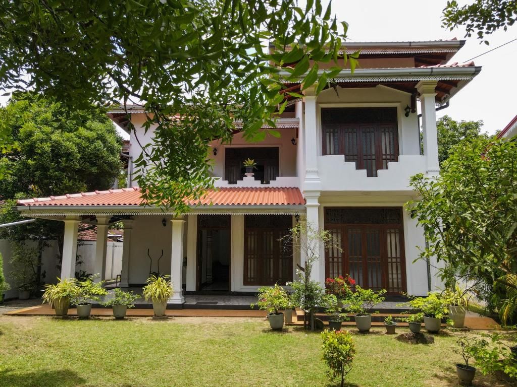 Guest House «Insy Villa Guest House» фото 0