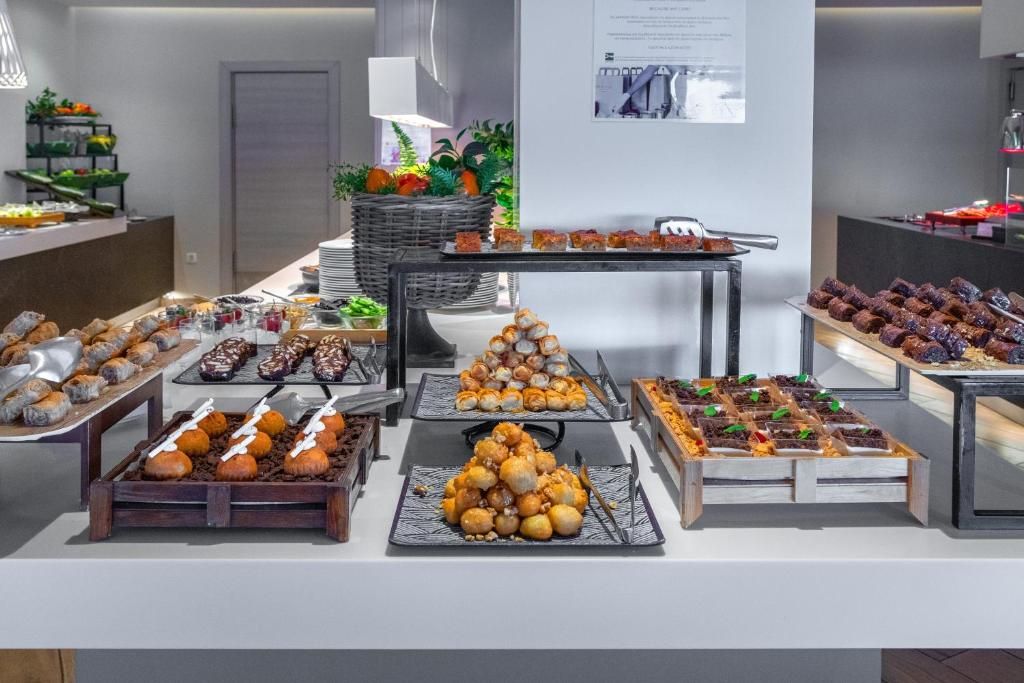 Ammon Zeus Luxury Beach Hotel фото 70