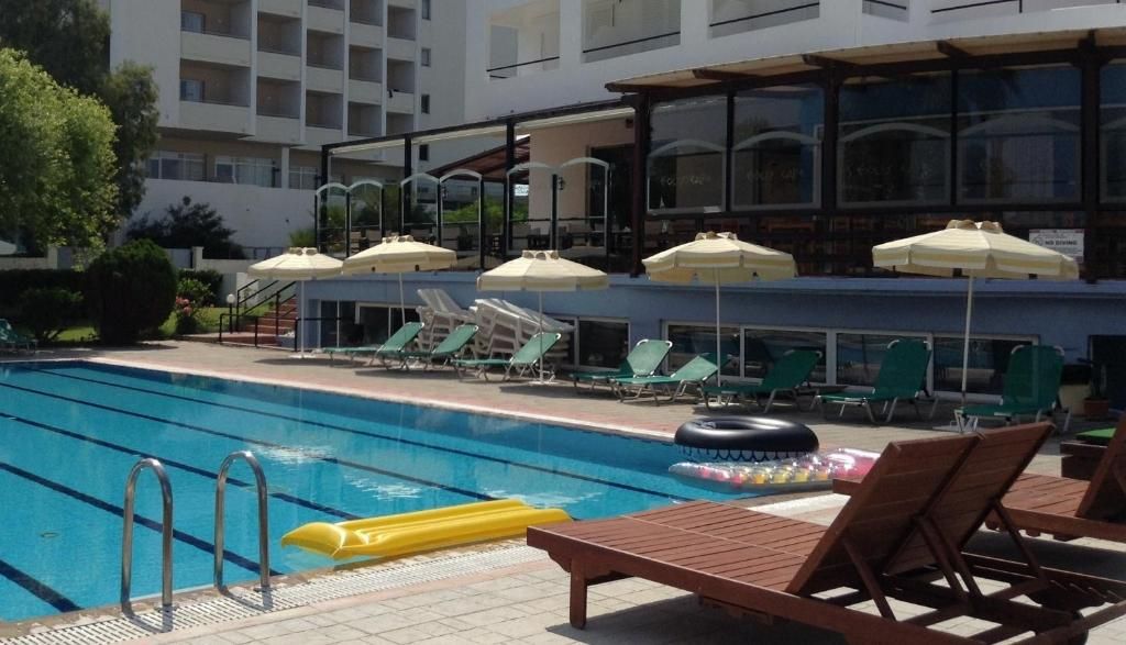 Pylea Beach Hotel фото 15