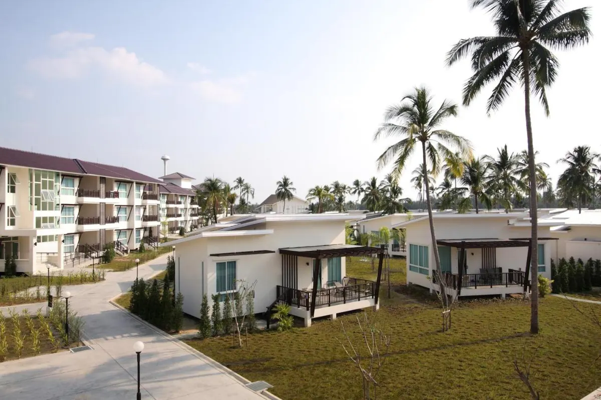 Kantary Beach Hotel Villas & Suites фото 1