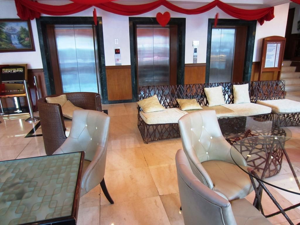Golden Peak Hotel & Suites фото 20