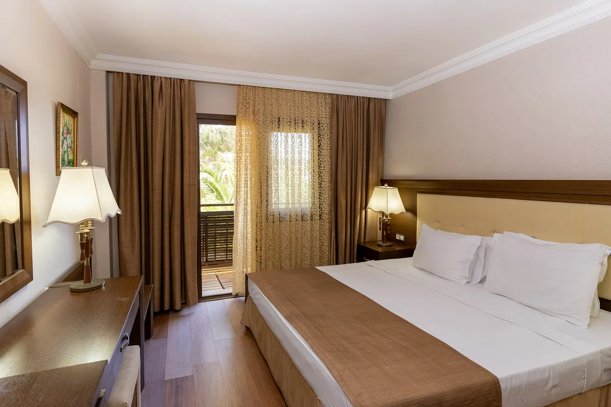 Latanya Park Resort фото 4