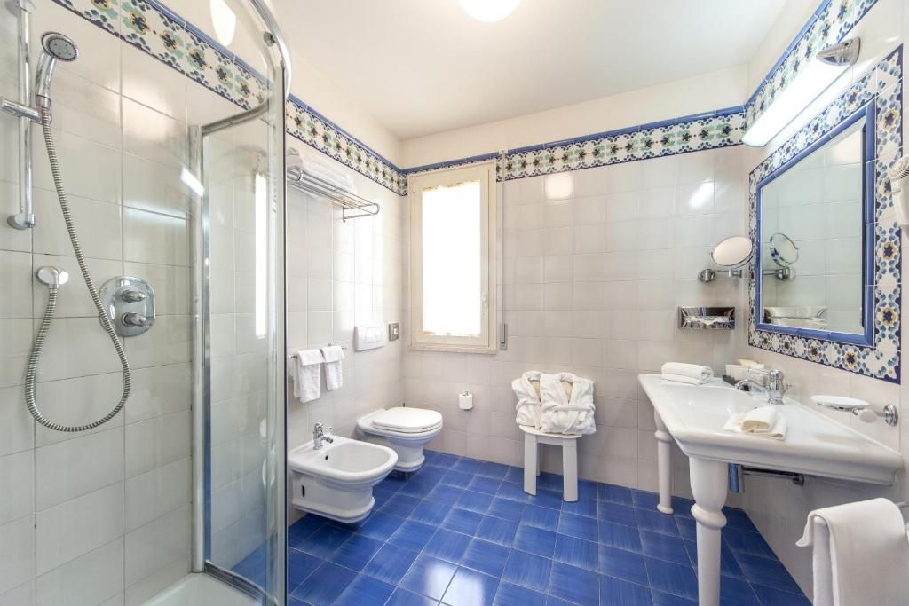 Palace Hotel фото 22