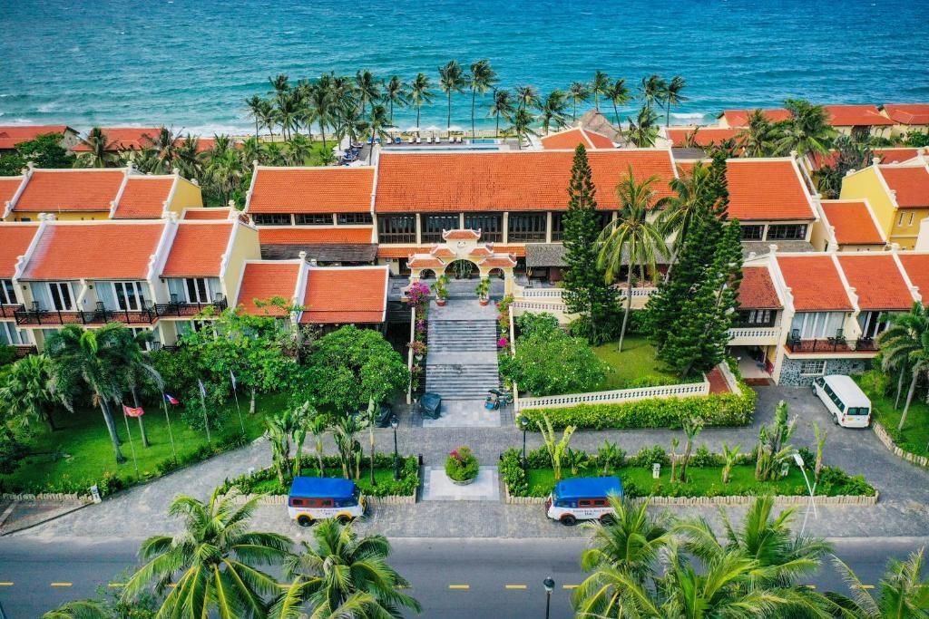 Victoria Hoi An Beach Resort & Spa фото 25
