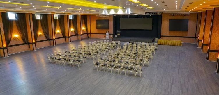 Фото отеля Azka Restaurant