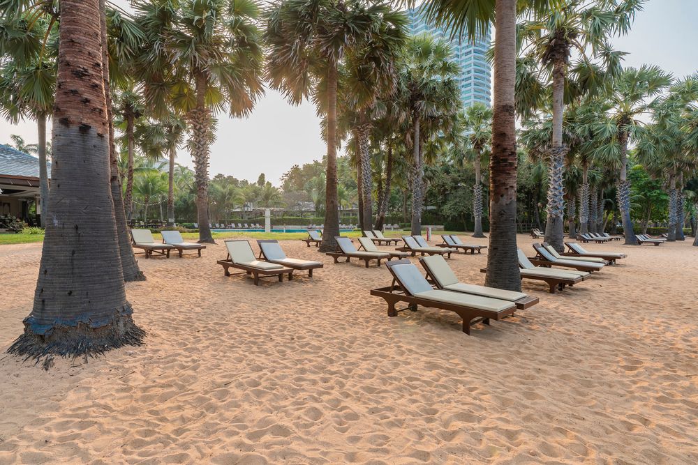 Ravindra Beach Resort & Spa фото 32
