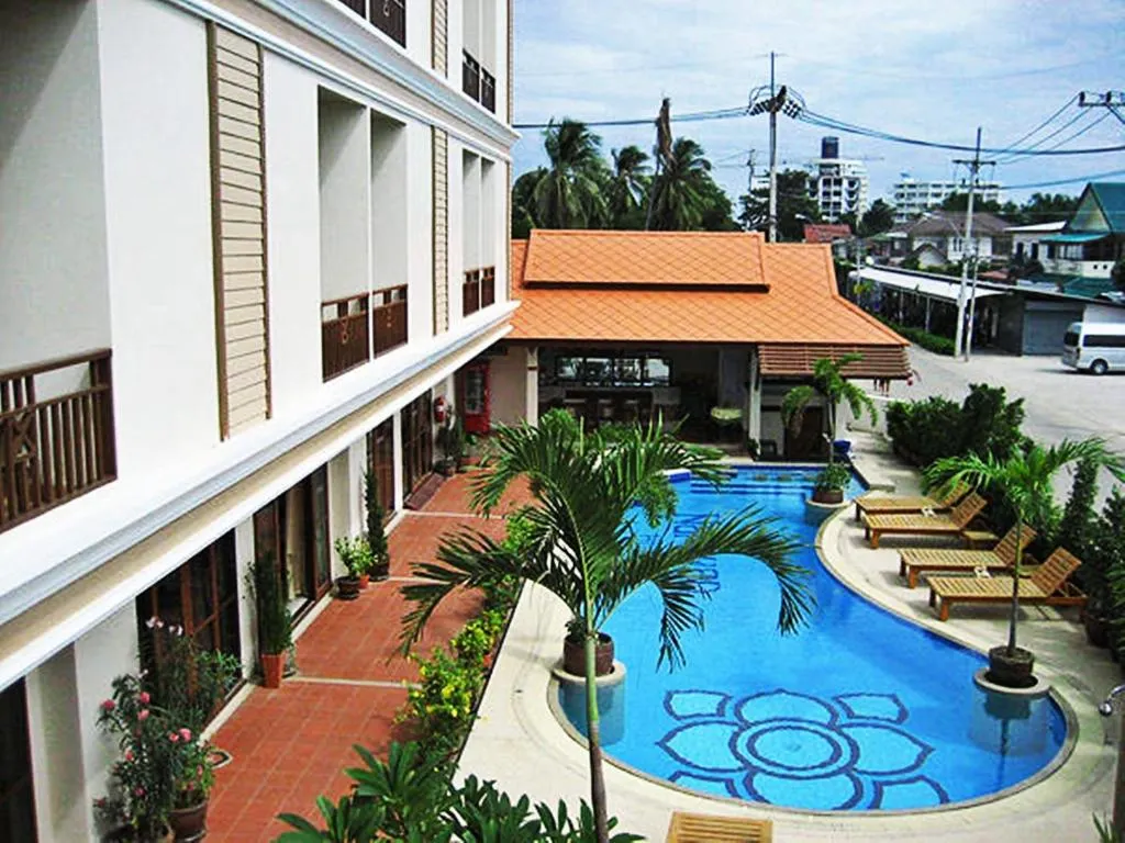 Narawan Hotel Hua Hin фото 0