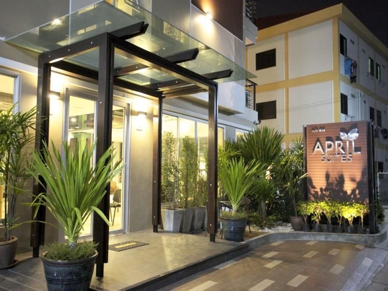 April Suites фото 3