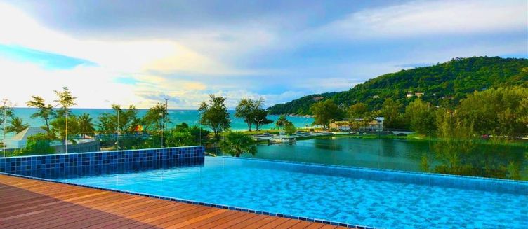 Фото отеля Phoenix Karon Beach Hotel