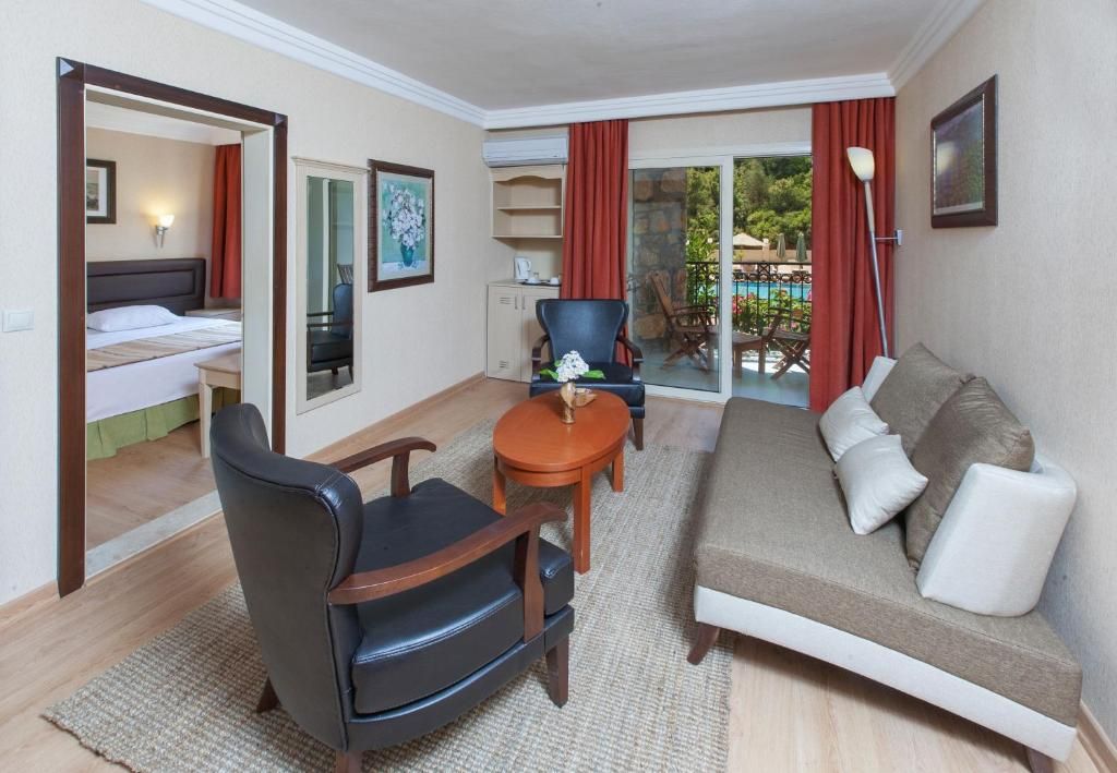 Julian Forest Suites фото 45