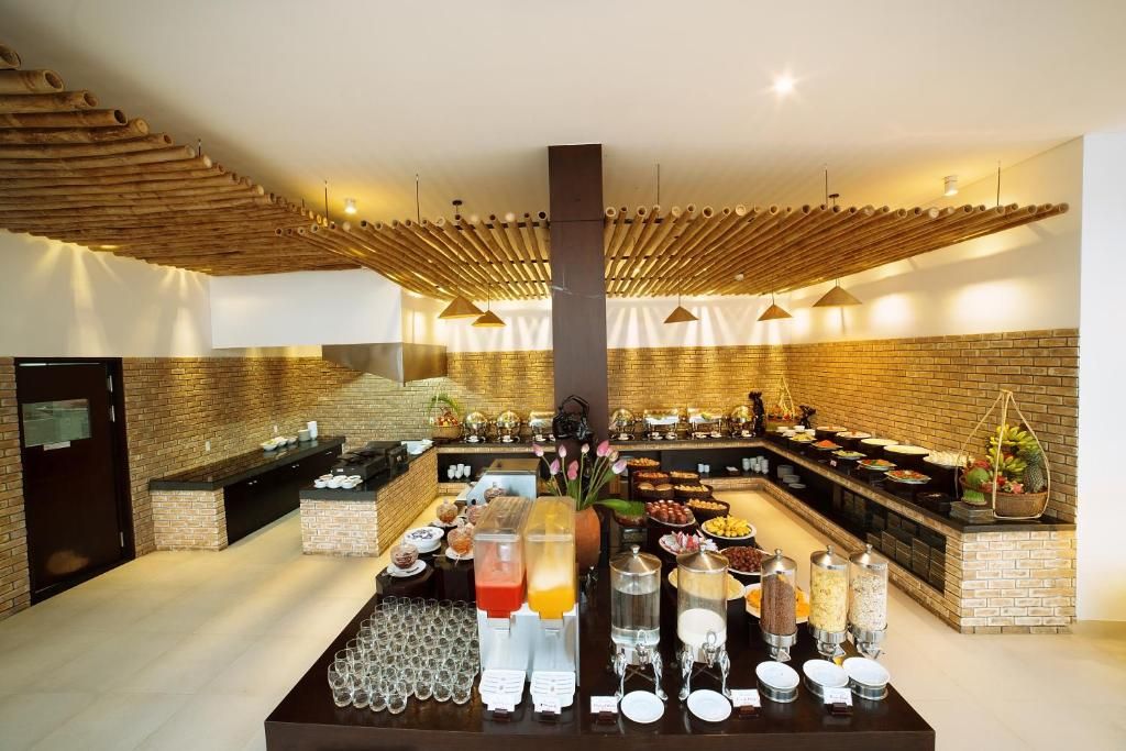 Hoi An Beach Resort фото 22