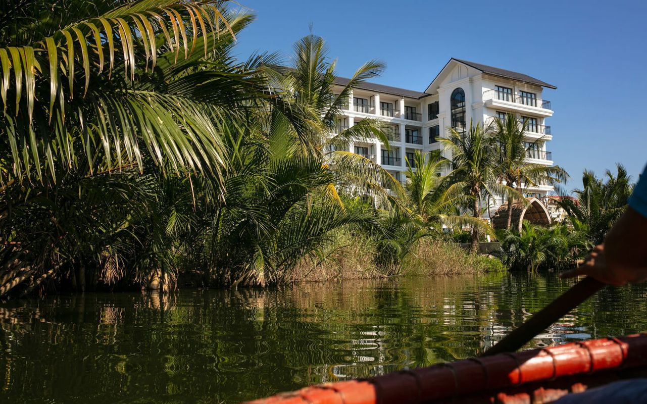 Shining Riverside Hoi An Boutique and Spa фото 13