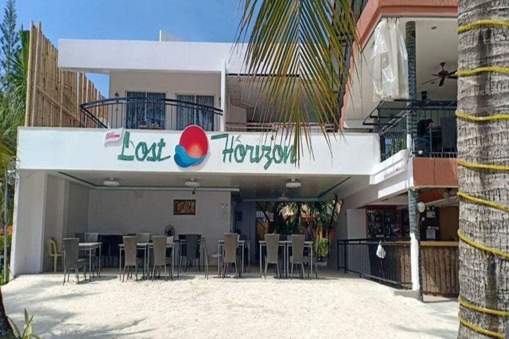 Lost Horizon Beach Dive Resort фото 69