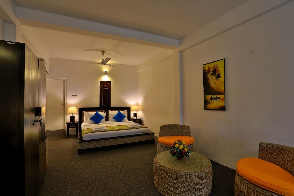 St. Lachlan Hotel & Suites фото 4