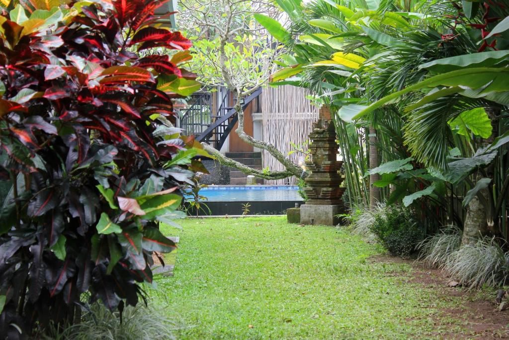 Putri Ayu Cottages фото 42