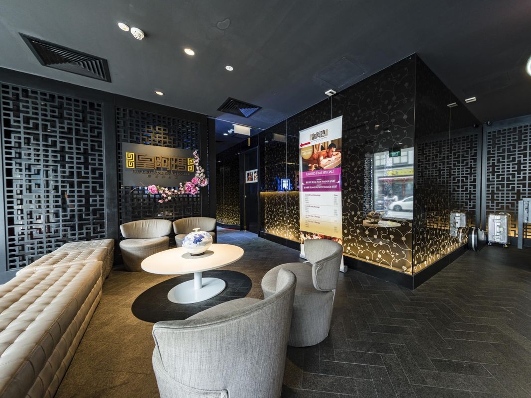Porcelain Hotel by JL Asia фото 34