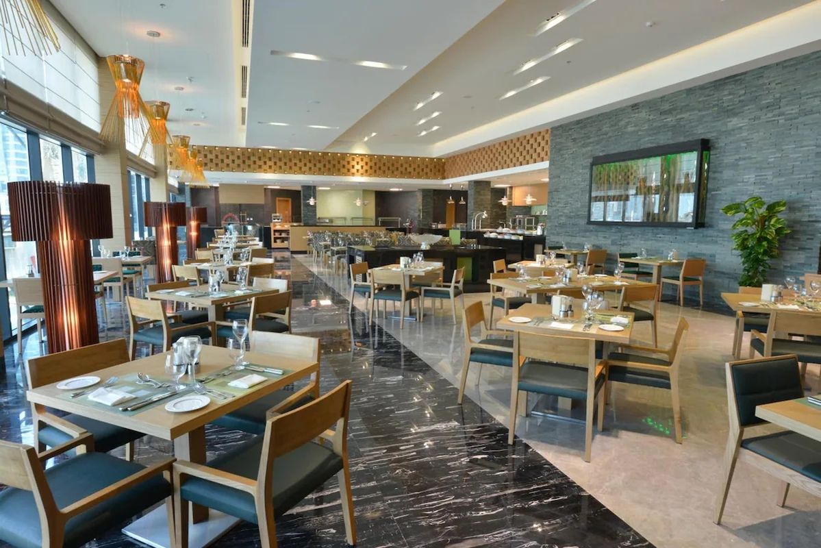 Ramee Grand Hotel & Spa фото 6