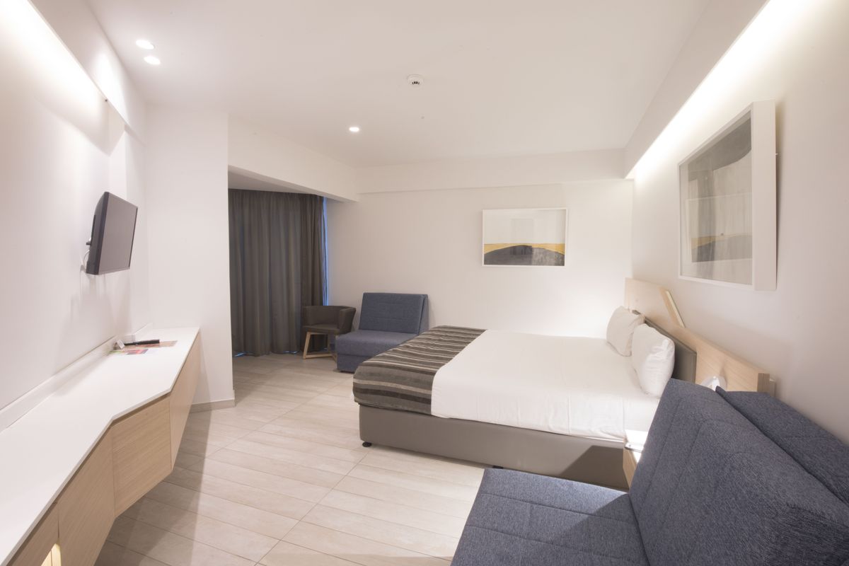 Evalena Beach Hotel фото 2