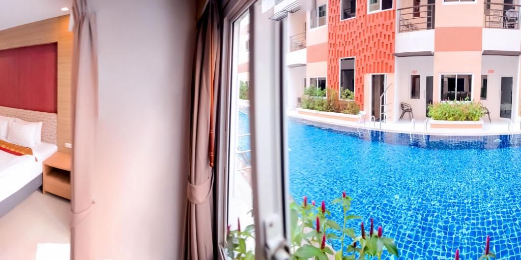 Andatel Grande Patong Phuket фото 15