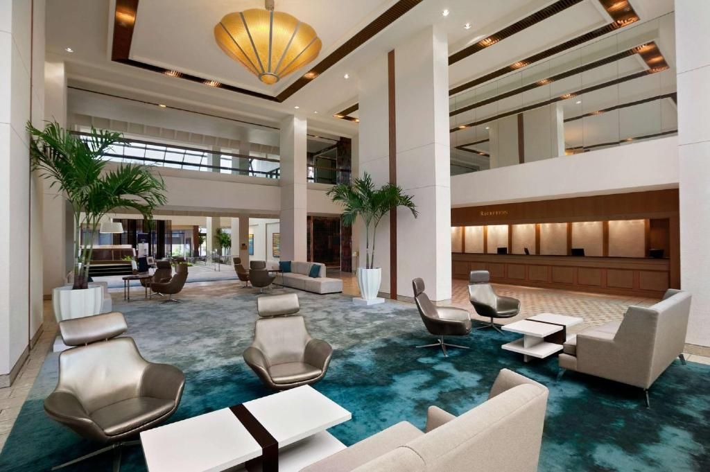 Hilton Miami Airport Blue Lagoon фото 35