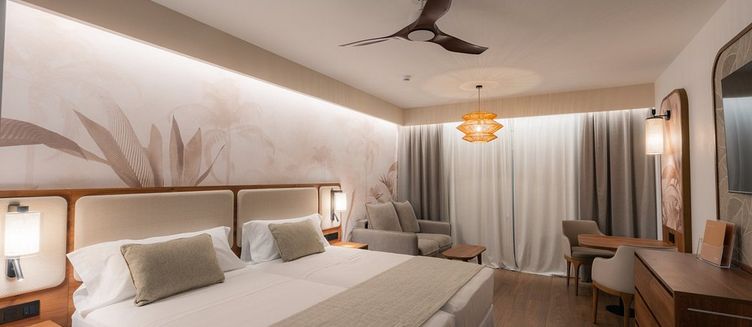 Фото отеля Riu Palace Phuket