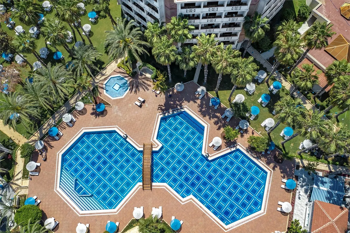 Utopia Resort & Residence фото 11