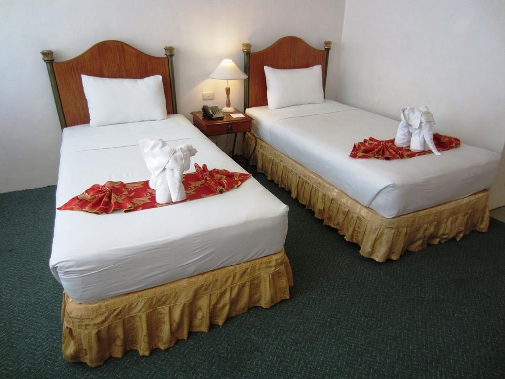 Golden Peak Hotel & Suites фото 8